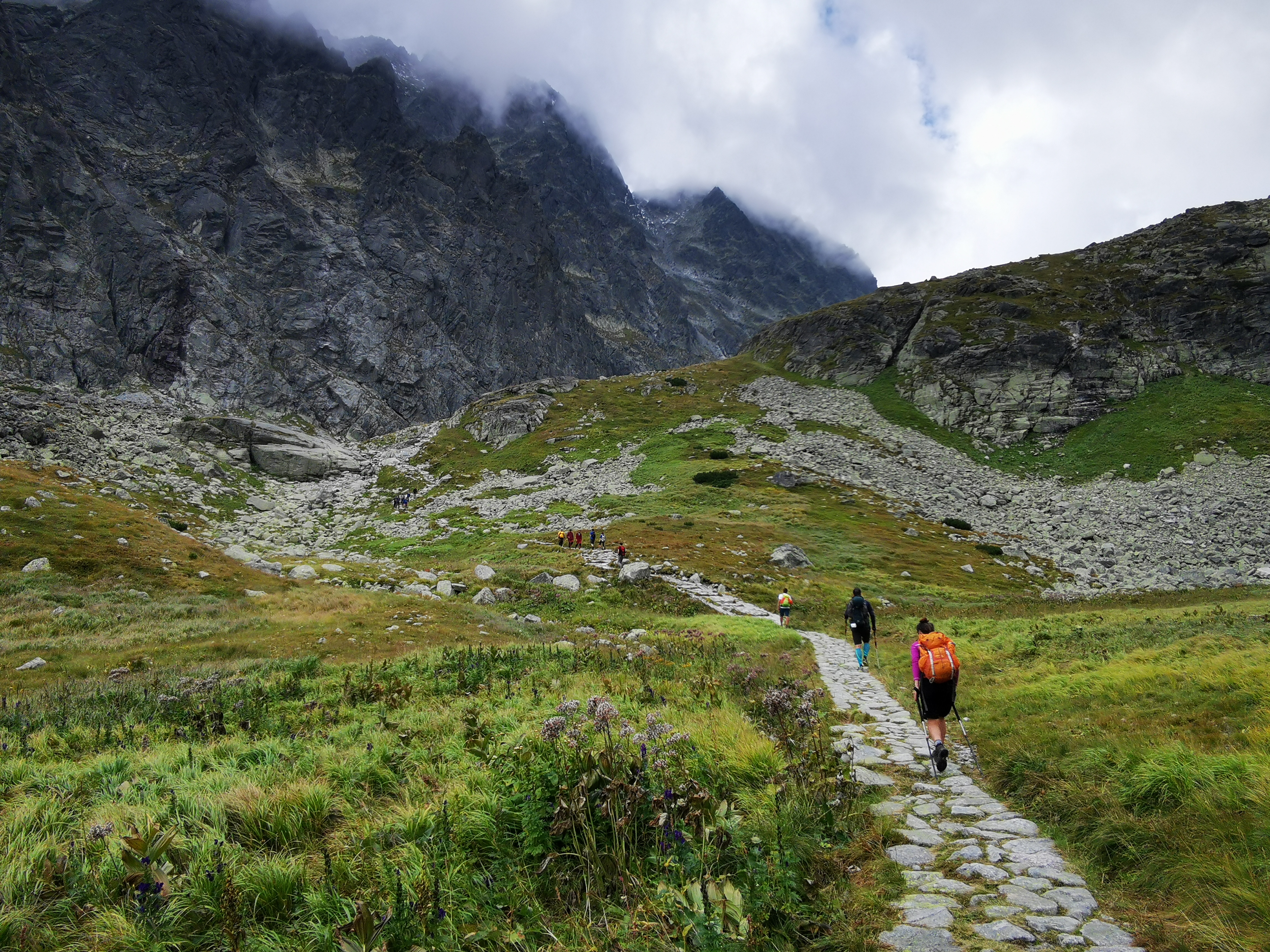The valley of Velická dolina.