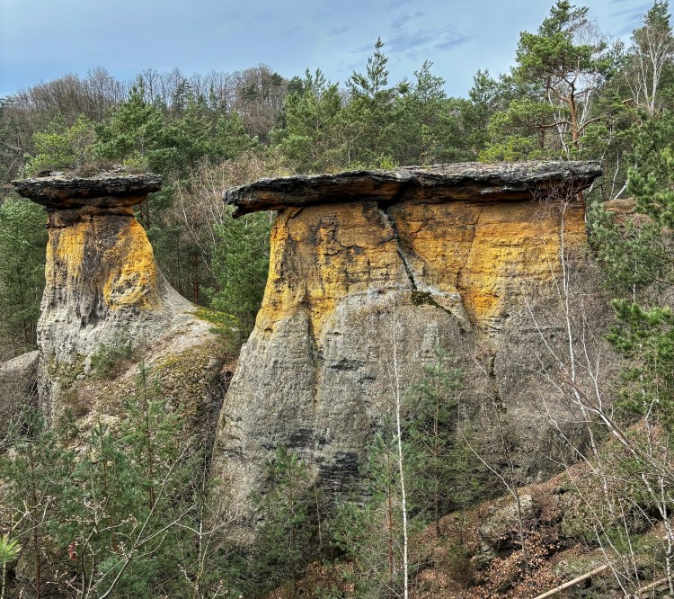 Pokličky sandstone formations